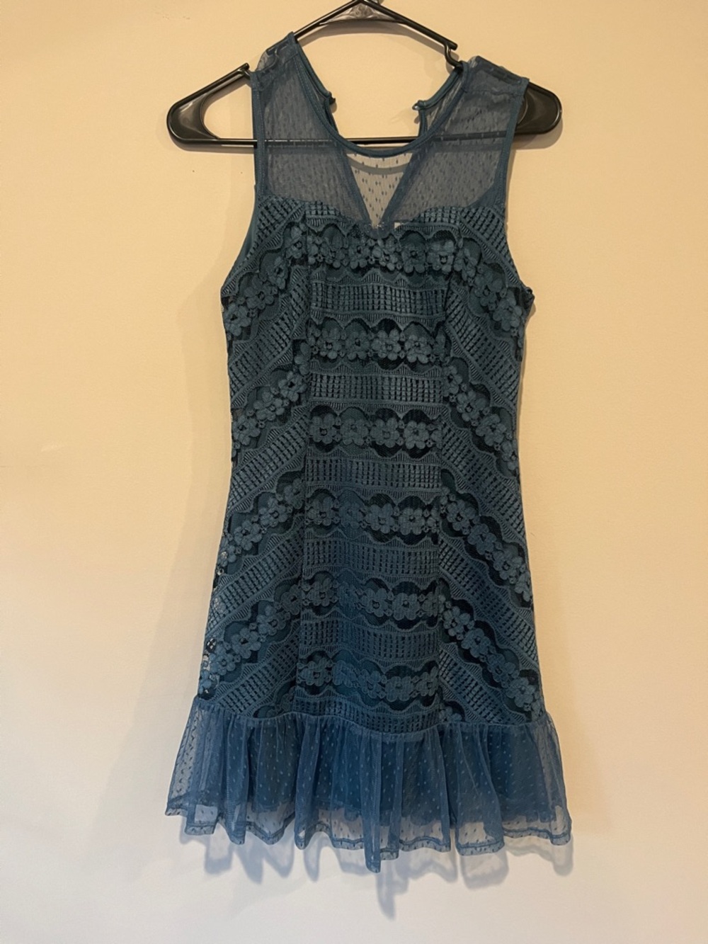 Francesca's Collections Blue Lace Ruffled Hem Mini Dress